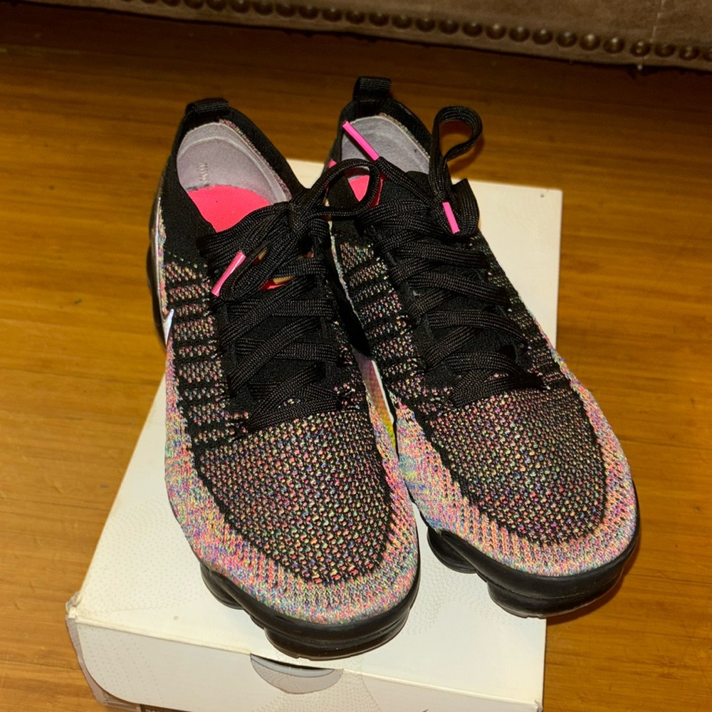 Nike Air Vapormax Flyknit 2